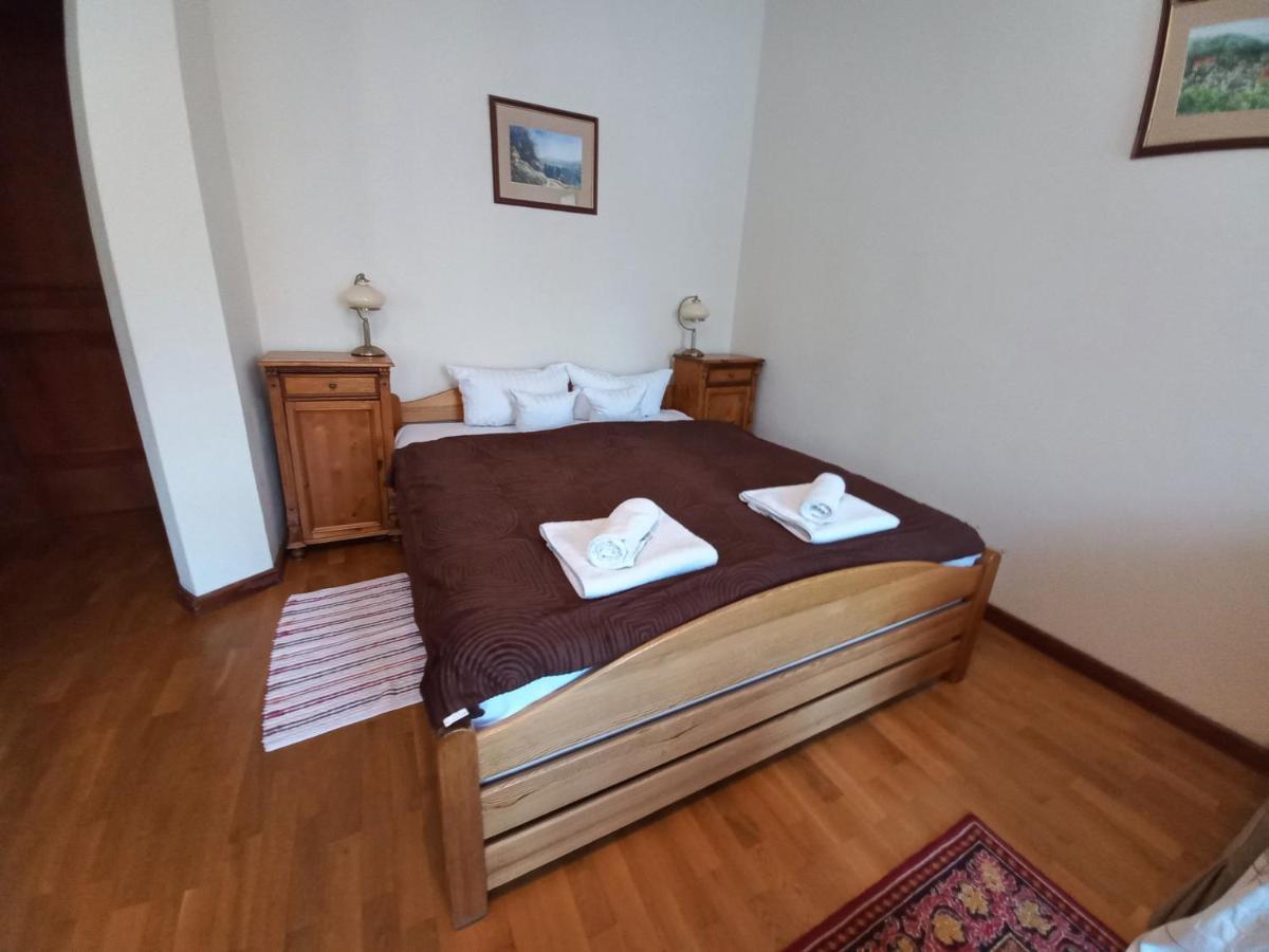 Szwajcarka Willa Z Sauna I Jacuzzi Kudowa-Zdrój Exterior foto