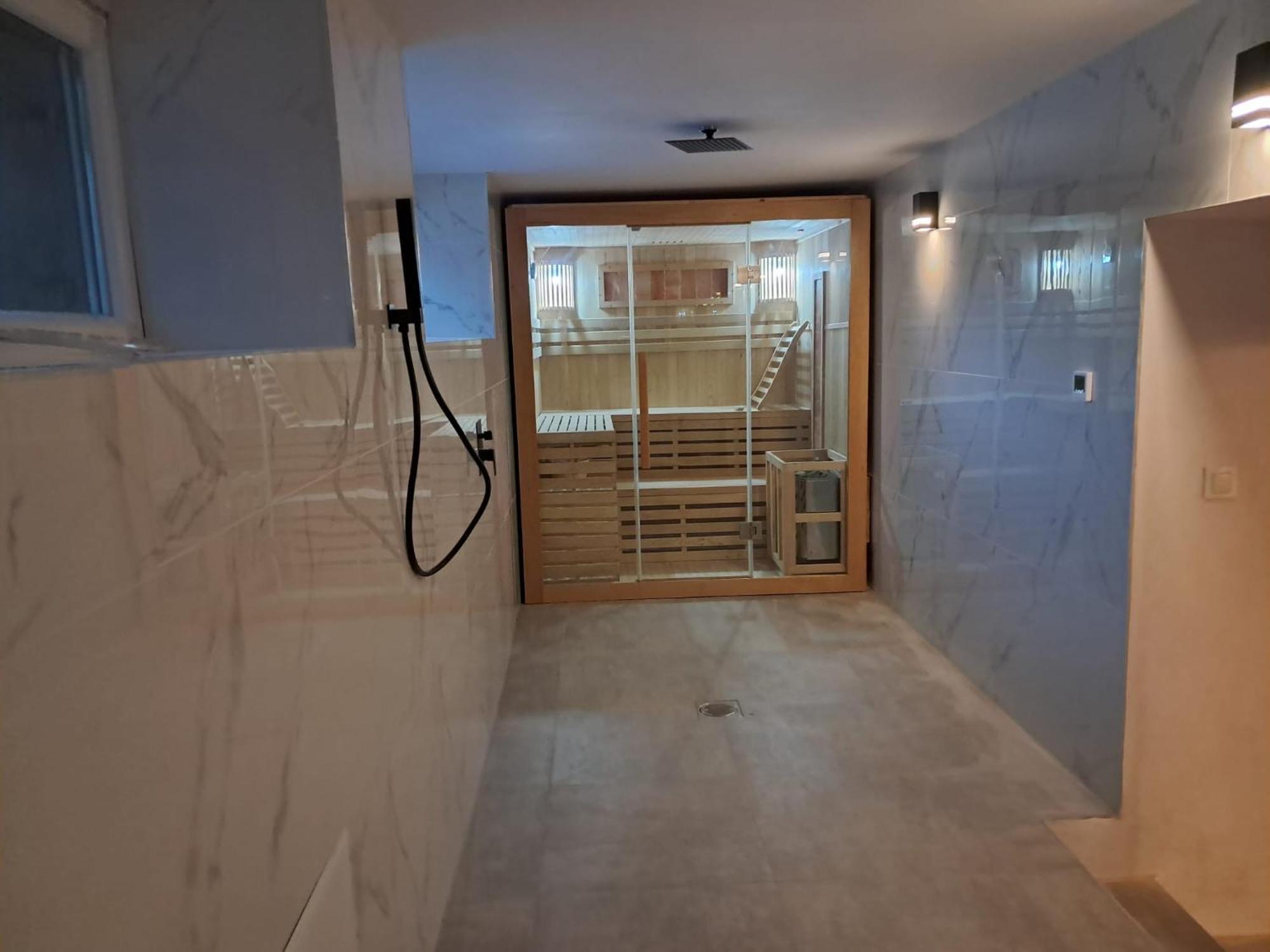 Szwajcarka Willa Z Sauna I Jacuzzi Kudowa-Zdrój Exterior foto